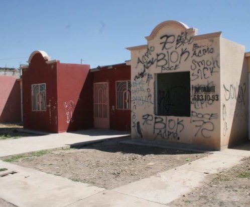 ¿Puedo volverme dueño de una casa abandonada?